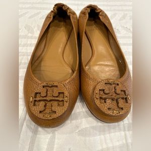 Tory Burch Ballet Flat in Royal Tan 6.5